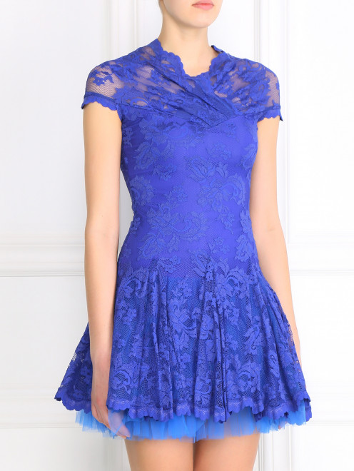 Платье из кружевного полотна с пышной юбкой - Модель Верх-Низ